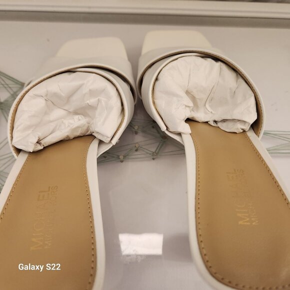 Michael Kors Clara Mule Leather Sandals Optic White Size 6. NIB. - Picture 7 of 11